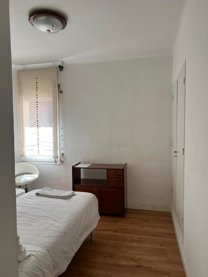 Habitacion Economica Apartment Figueres  Exterior foto